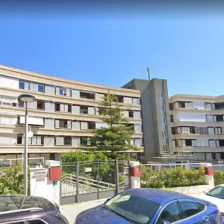 Salou, Piso De 3 Con Piscina. *